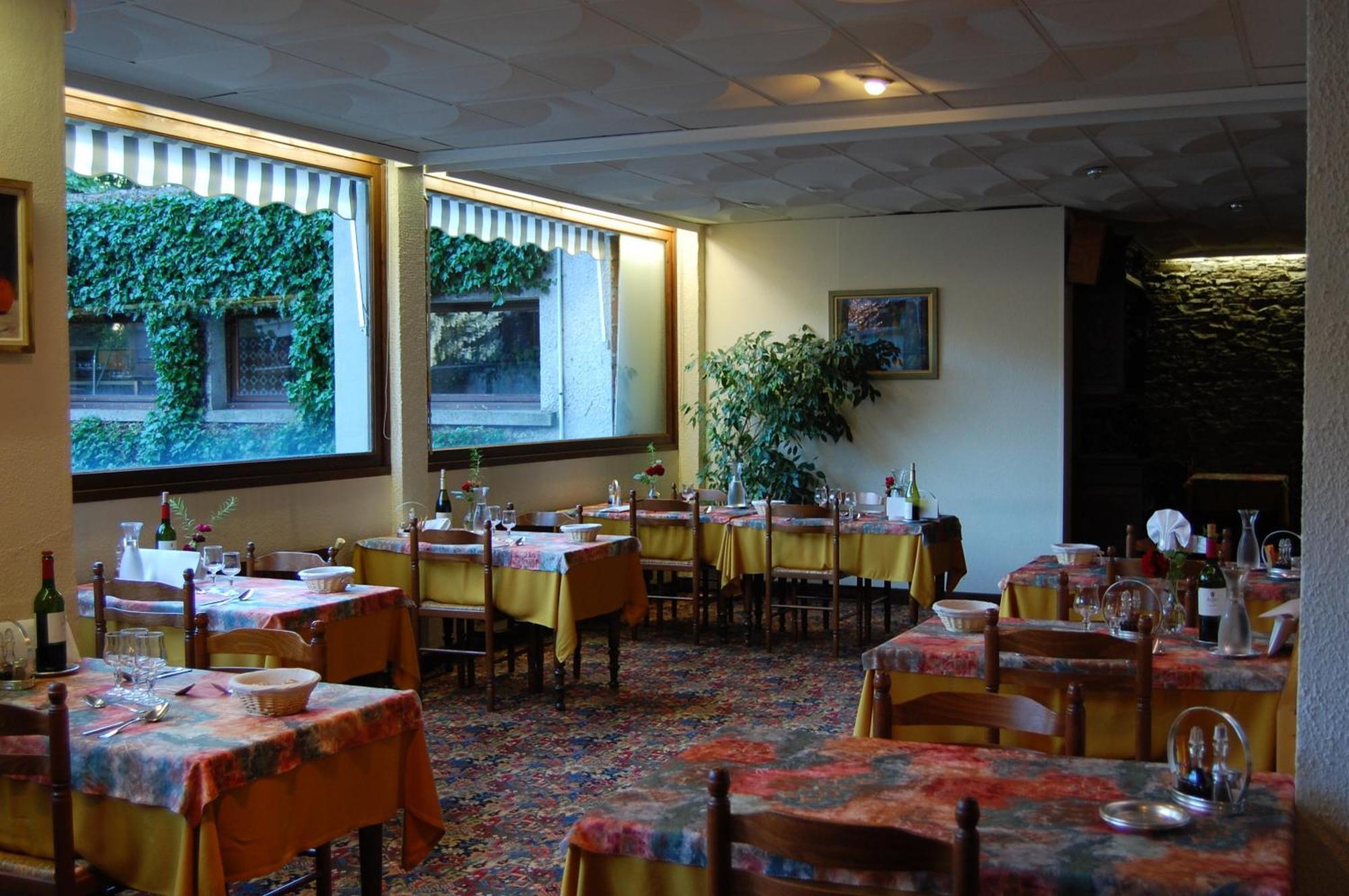 Hotel De Paris Bagneres-de-Luchon Ngoại thất bức ảnh